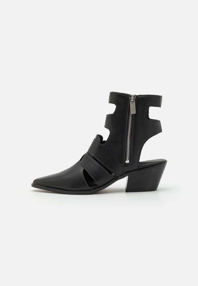 zign ankle boots