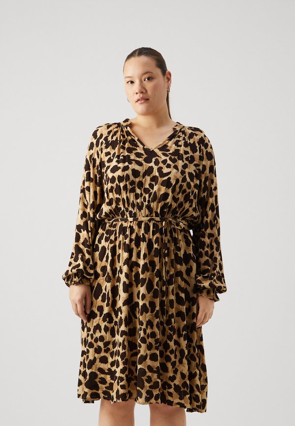 CARVIVIENNE LIFE KNEE DRESS  - Day dress - warm sand