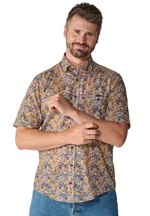 Kurzarmhemd mit floralem Muster in den Farben Orange, Lila und Gelb. Verfügt über einen Button-Down-Kragen und eine Brusttasche.