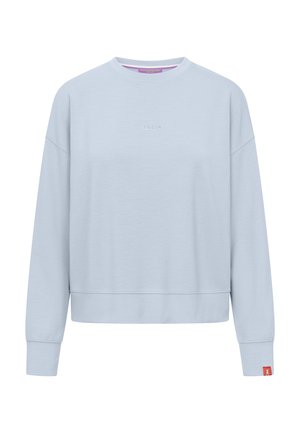 Lichtblauwe lange mouwen sweater met ronde hals, kleine "FRIEDA" tekst op de borst en een rood label op de linker manchet.