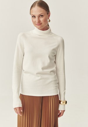 Neule - off white