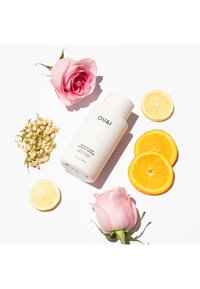 Ouai MEDIUM HAIR CONDITIONER nieokreślony