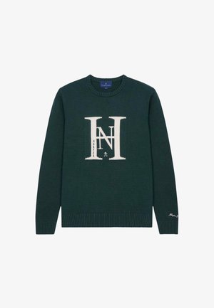 Pull en tricot vert avec un col rond, arborant un logo blanc "HN" et le texte "HARPER". Les poignets et l'ourlet côtelés ajoutent de la texture.