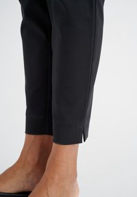 InWear Chinos - black