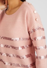Damart RAYÉ À SEQUINS  - Pullover - rose rayé