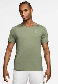 NIKECOURT ADVANTAGE TOP - Športne majice - oil green