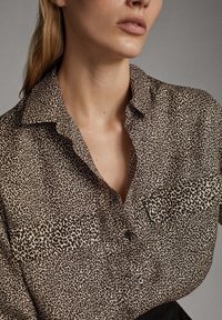 Massimo Dutti Bluzka