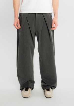 Another Cotton Lab, ANOTHER DAVE PLEATED PANTS - Pantalon classique - dark grey