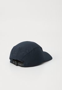Salomon CROSS+ UNISEX - Gorra - deep black
