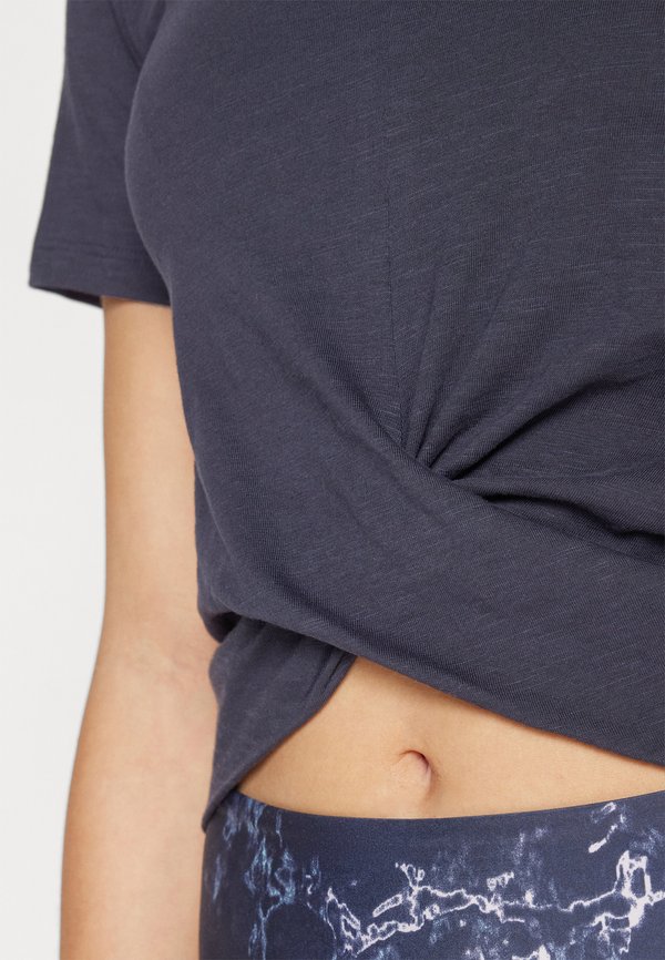 ONPCUTE ON CROP KNOT TOP - Print T-shirt - night sky2