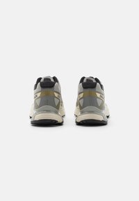 Salomon Sportstyle XT PATHWAY GTX UNISEX - Joggesko - ghost gray/almond milk/black