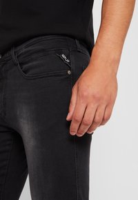 Replay Vaqueros slim fit - black