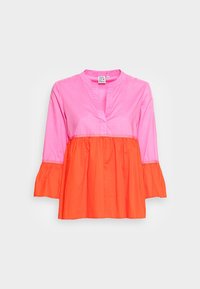 Top di cotone rosa e arancione con silhouette svasata, presenta un collo a V, maniche lunghe e una vita arricciata per maggiore volume.