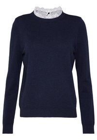Marinblått stickat tröja med långa ärmar och en vit spetskrage med scallop-kant, slät textur och klassisk passform.