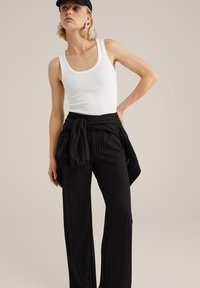 WE Fashion Kalhoty - black