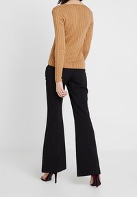 Topshop Maglione - camel