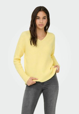 ONLCAMILLA V-NECK LS KNT - Pulover - mellow yellow