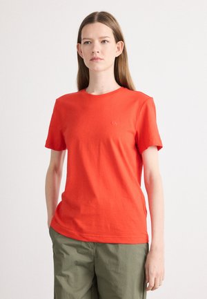 MONOGRAM CREW TEE - T-shirt basique - tuscan terra cotta
