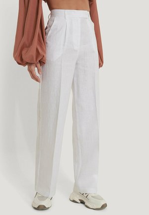 NA-KD Trousers - white