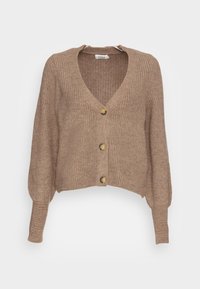 Cardigan en tricot marron clair avec col en V, manches longues et quatre boutons en bois sur le devant. Tissu texturé avec un design court.