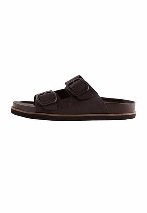 Next NEXT - Šľapky - brown
