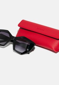 Guess Lunettes de soleil - shiny black