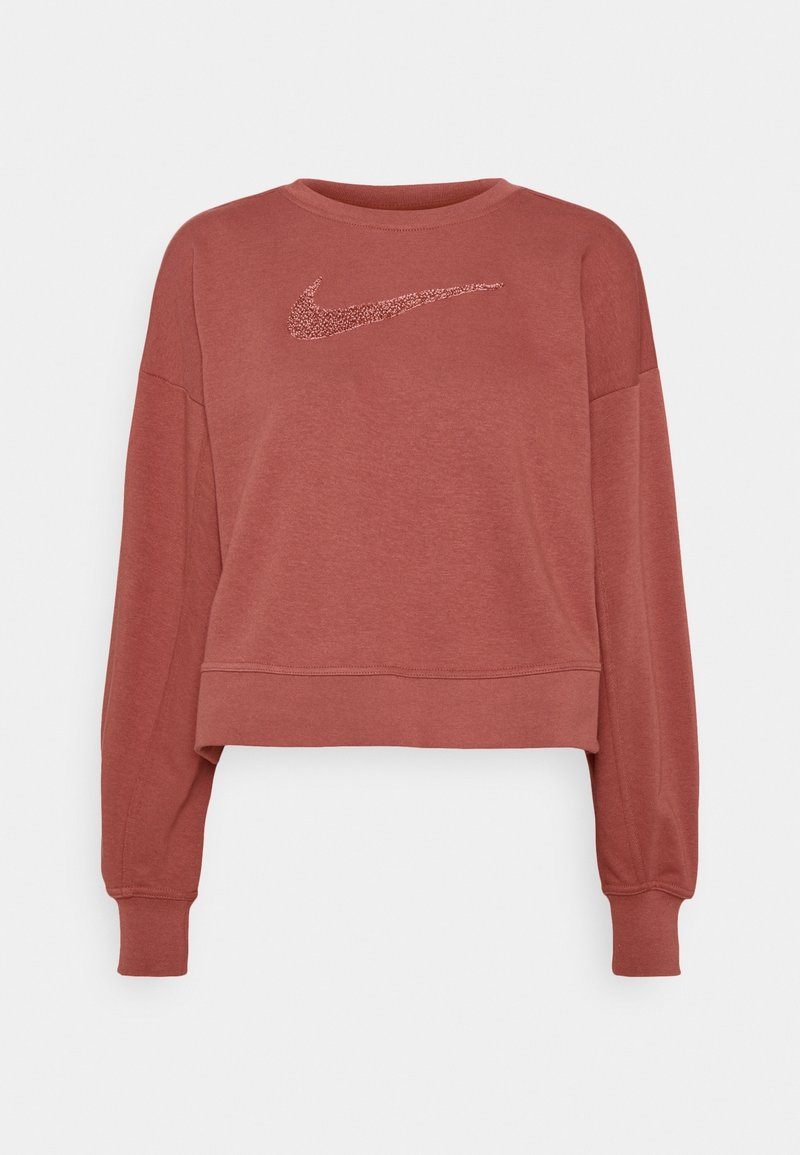 Sweatshirt manches longues couleur rouille avec encolure ronde et logo Nike swoosh texturé sur la poitrine.