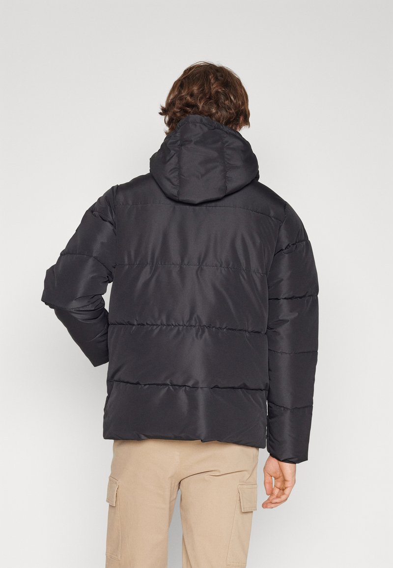 ONLY & SONS gewatteerde jas grijs ONLY & SONS gewatteerde jas grijs