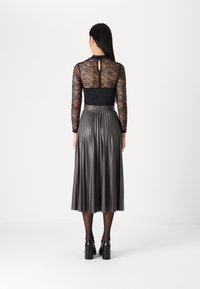 ONLY ONLANINA SKIRT  - Falda acampanada - magnet