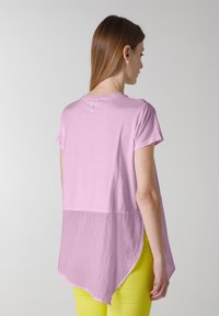 Deha ASYMMETRICAL  - Jednoduché tričko - lilla