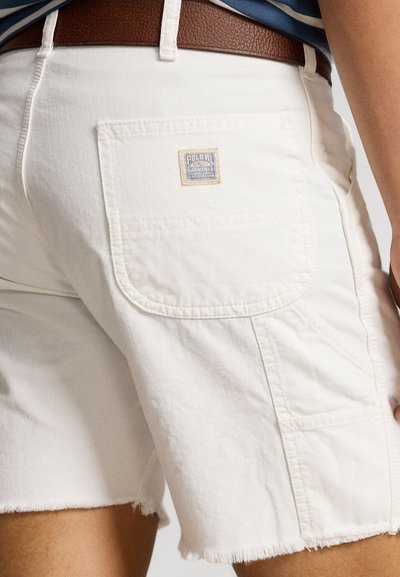 Polo Ralph Lauren 16.5 CM DUNGAREE FIT TWILL SHORT - Rövidnadrágok - deckwash white