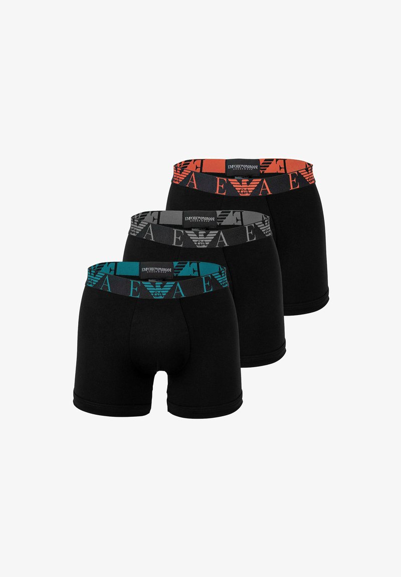 Trois paires de boxers noirs avec des ceintures élastiques en teal, gris et orange, arborant un détail de logo sur chaque bande.