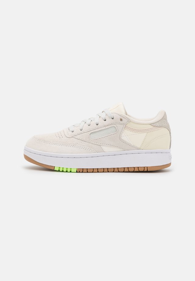 CLUB C DOUBLE - Sneaker low - chalk/classic white/morning fog