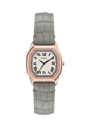 Montre octogonale en or rose avec un cadran texturé blanc, des chiffres romains et un bracelet en cuir de cuir crocodile gris. Accents en matériel argenté.
