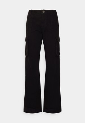 Pantaloni cargo negri cu un design drept, dotati cu doua buzunare laterale, sistem de inchidere cu nasture si o textura din material. Stil simplu si functional.