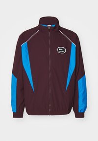 Ej vald, burgundy crush/light photo blue/white