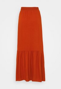 Lang orange nederdel med elastisk talje og en lagdelt flæsekant. Fremstillet af blødt stof med en glat tekstur.