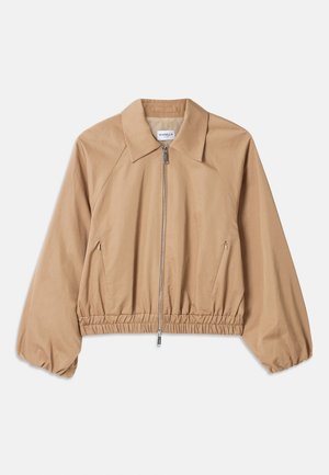 Veste légère beige avec un col, fermeture éclair, ourlet élastique et poignets froncés. Tissu lisse au design minimaliste.