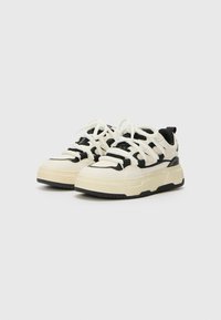 Steve Madden BOOMER - Joggesko - black/white