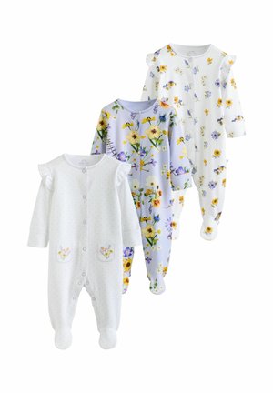 Trzy pajacyki dla niemowląt z długim rękawem i stopami, zapinane z przodu na napy; biały z małymi kwiatkami i kieszonkami, lawendowy z żółtymi kwiatami oraz biały z rozproszonymi wzorami kwiatowymi.