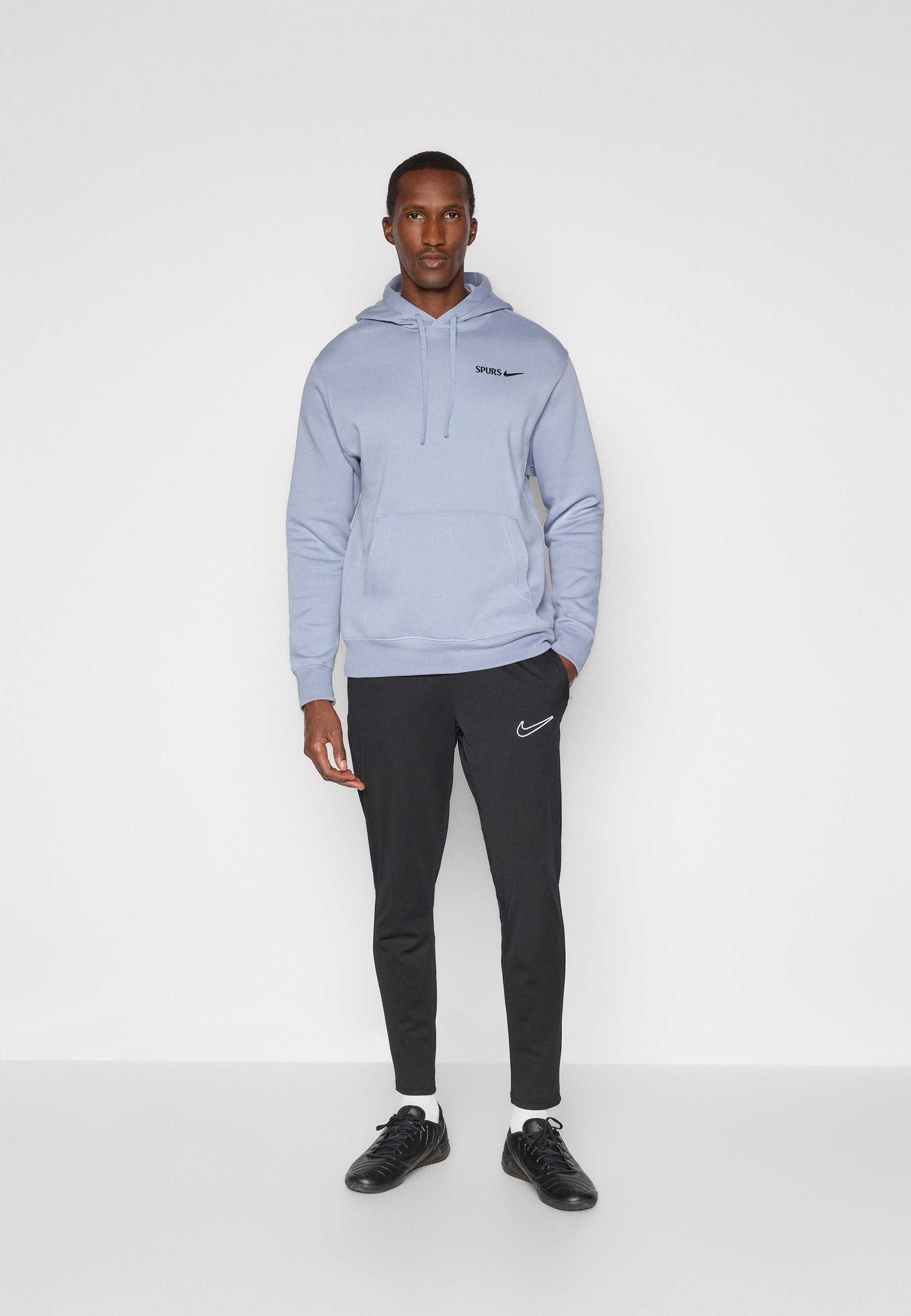 slim fit hoodie nike