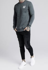 SIKSILK Felpa - green