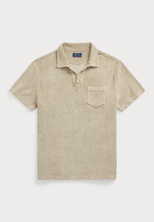 Beige polo shirt met korte mouwen, gemaakt van een zachte badstof, met een drie-knopen sluiting en een borstzak met een subtiele geborduurde logo.