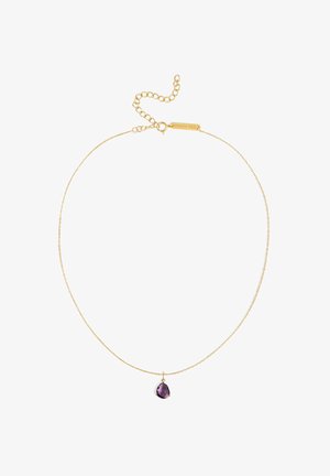Zlatý náhrdelník s príveskom v tvare hrušky, zdobený fialovým drahokamom. Retiazka má jemnú textúru a nastaviteľné zapínanie.