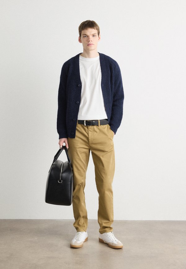 Chinos - medium beige4