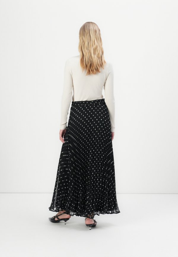 VMSMILLA - Maxi skirt3