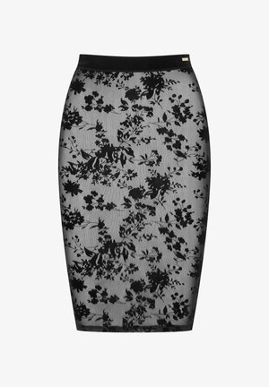 Czarna koronkowa spódnica ołówkowa z dopasowanym krojem, z solidnym czarnym paskiem i przezroczystą nakładką z kwiatowymi wzorami.