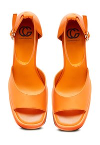 Cesare Gaspari Plateausandalette - orange