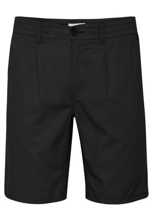 Pantalones cortos negros de tejido ligero, con cierre de botón, cinturilla elástica y bolsillos frontales planos. Diseño simple, sin estampados.