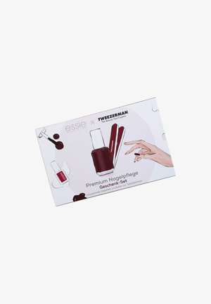 ESSIE LUXURY MANICURE XMAS GIFT SET - Nail set - -
